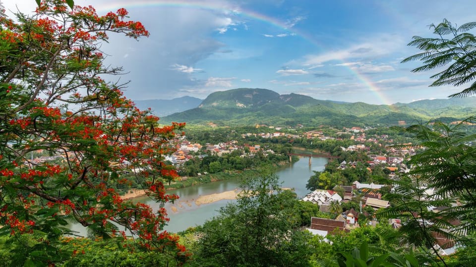 Nearby landmark, Natural landscape