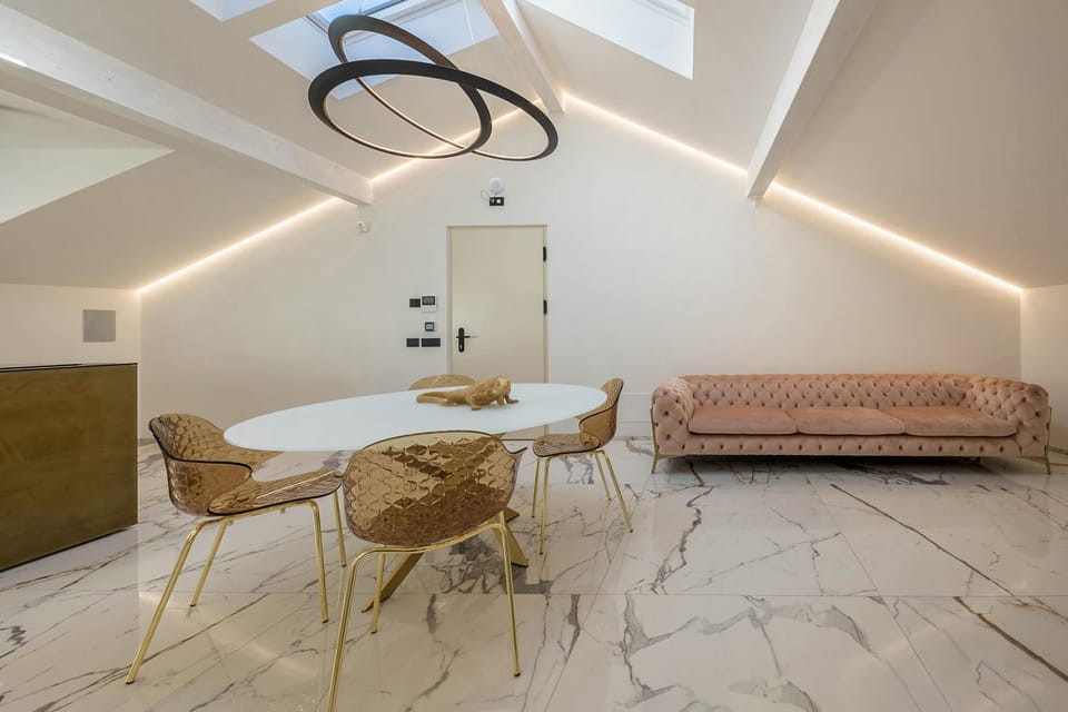 Property building, Living room