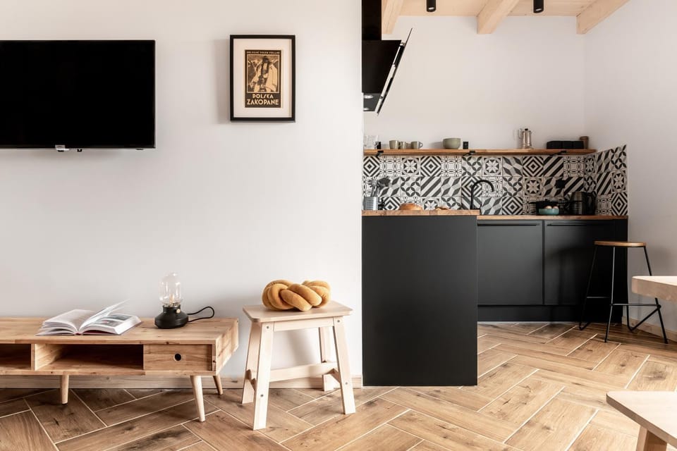 TV and multimedia, Kitchen or kitchenette