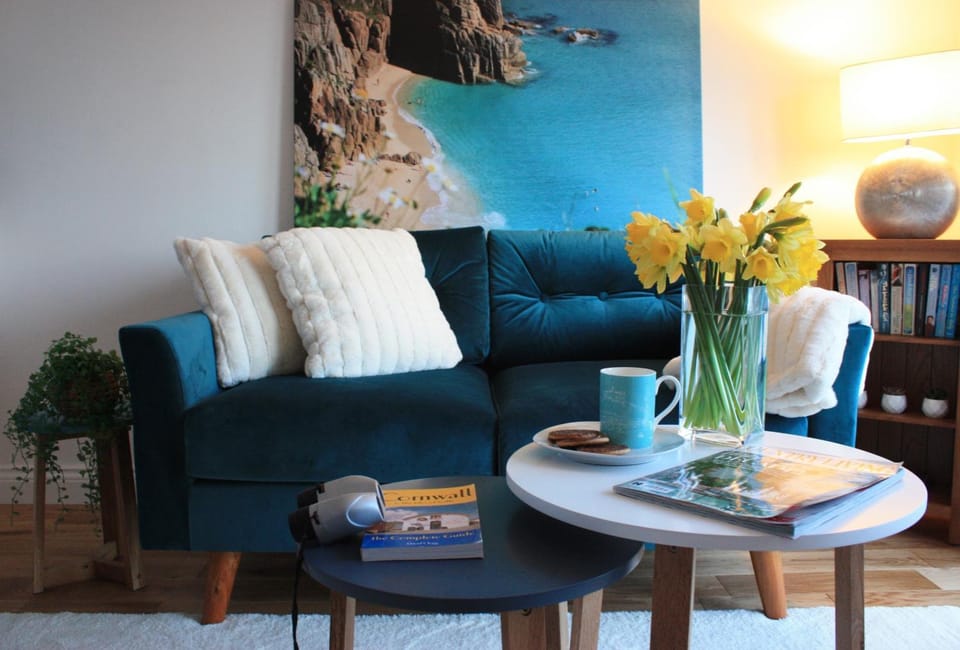 Lounge or bar, Seating area, Sea view