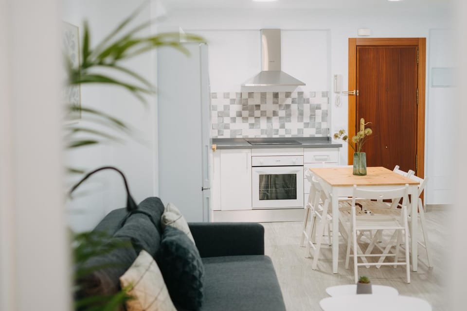 Top2Stay Alhóndiga Apartment in Malaga