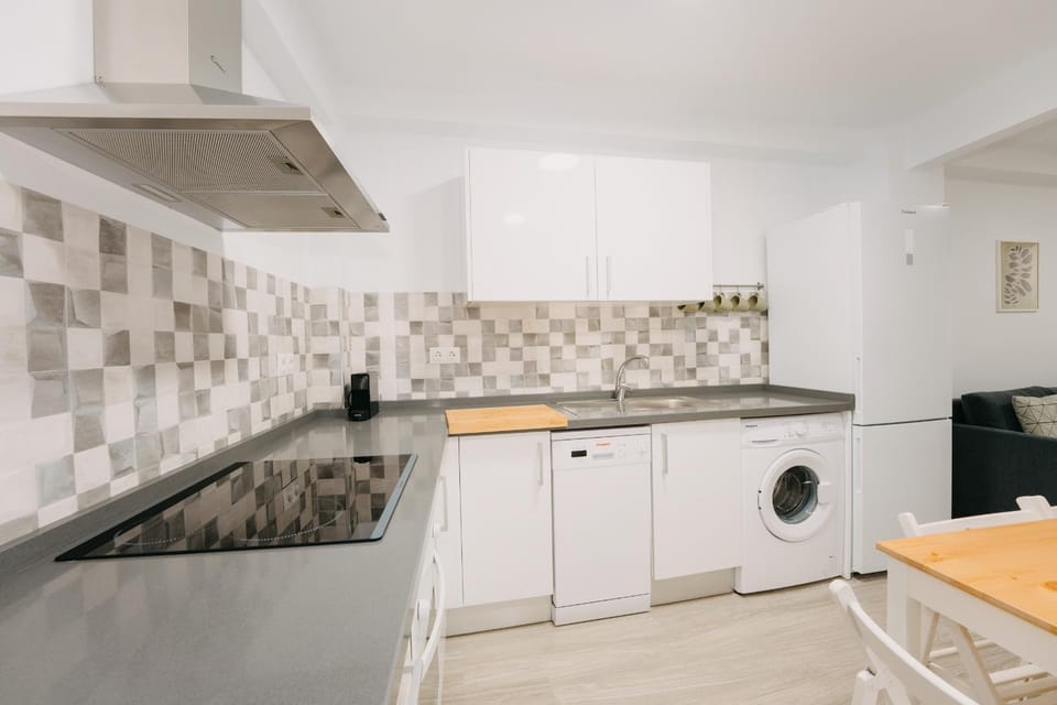 Top2Stay Alhóndiga Apartment in Malaga
