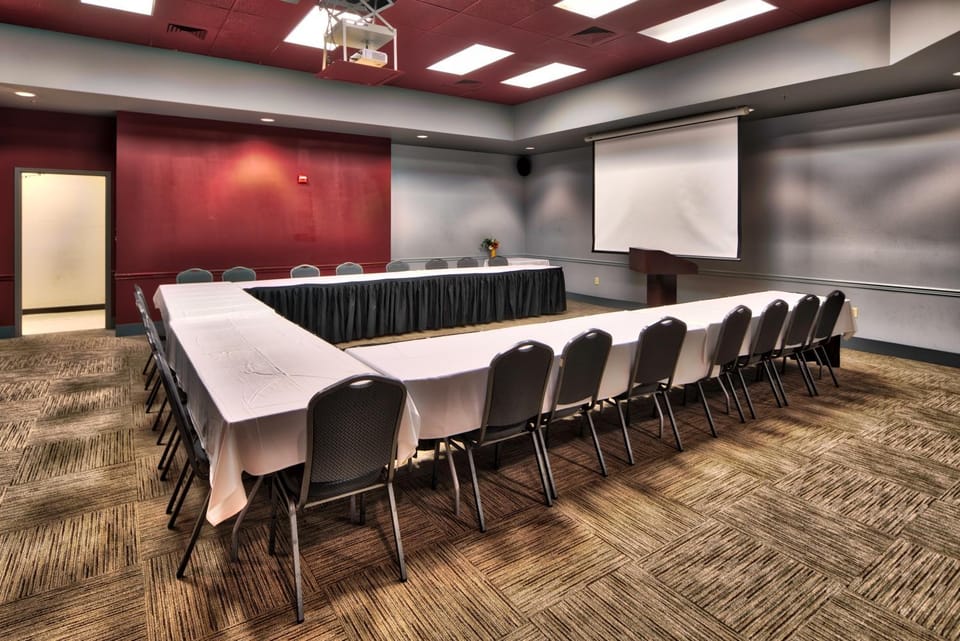 Meeting/conference room