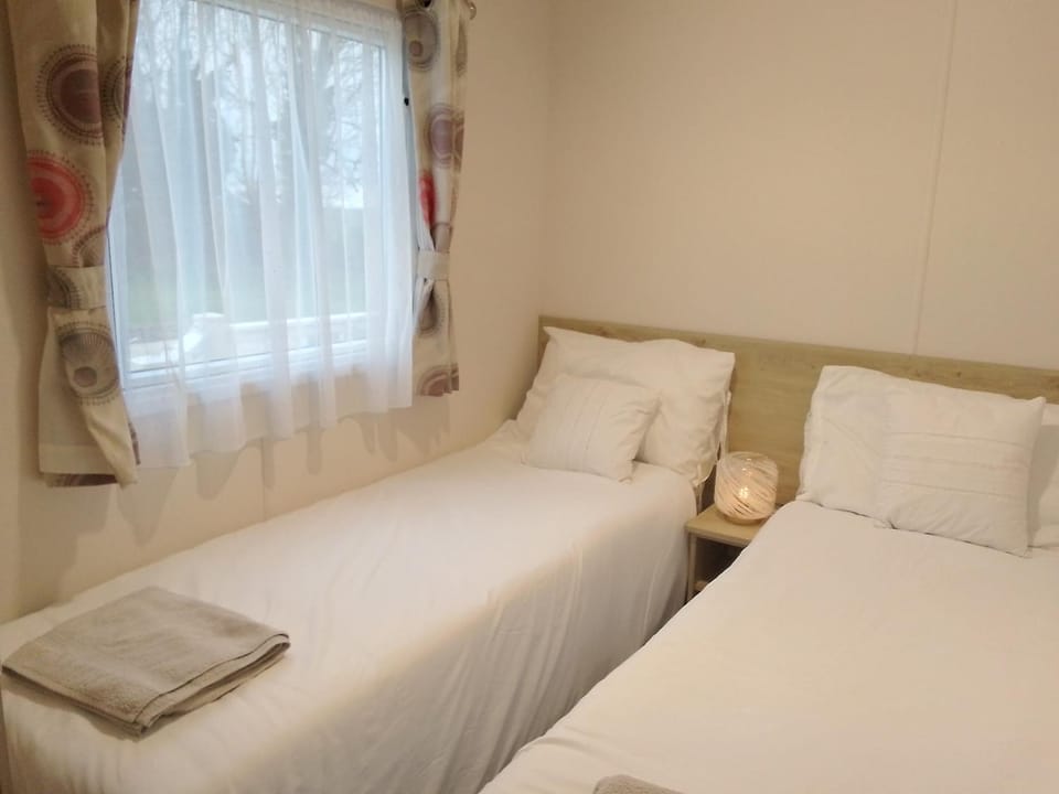 Lovely new private caravan situated at park dean resorts ,st margerets at cliffe white cliffs kent Campground/ 
RV Resort in Dover District