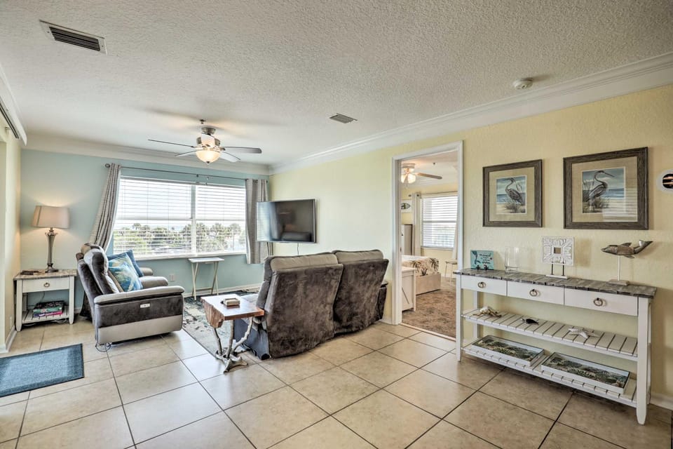 St Augustine Condo w/ Pool Access, Walk to Beach! House in Butler Beach