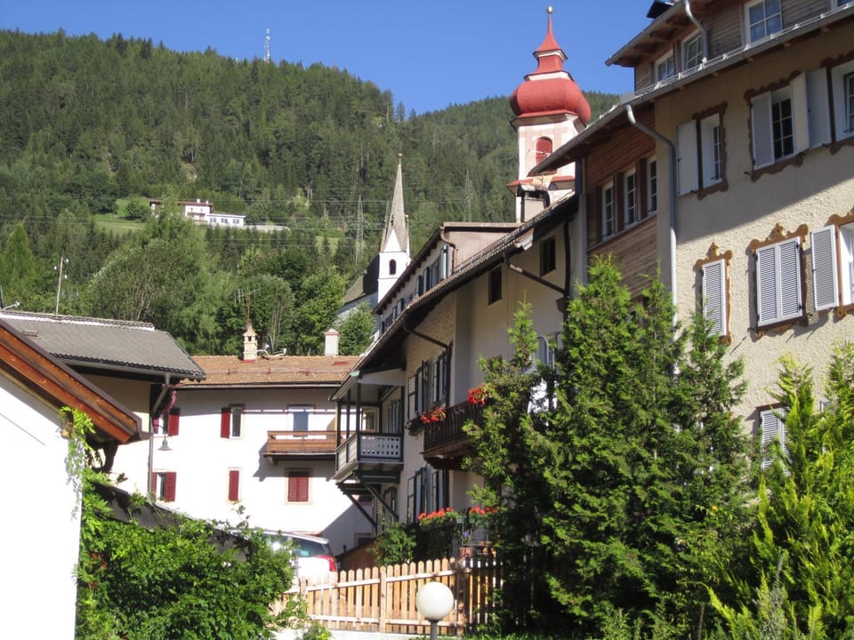 Place of worship, Landmark view