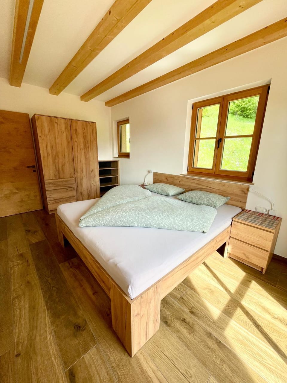 Bed, Photo of the whole room, Bedroom, wardrobe