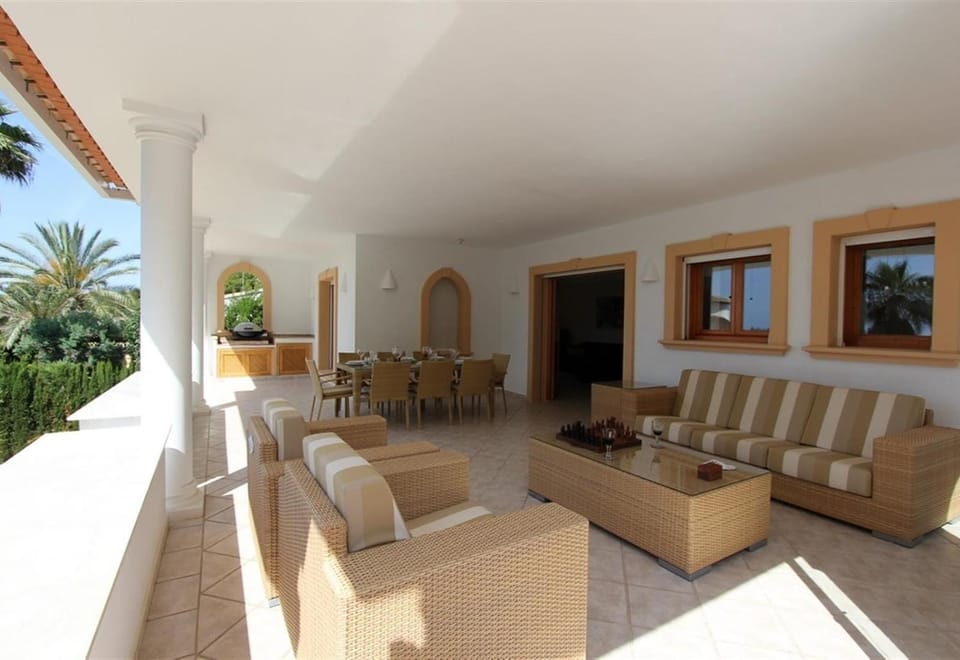 Property building, Living room