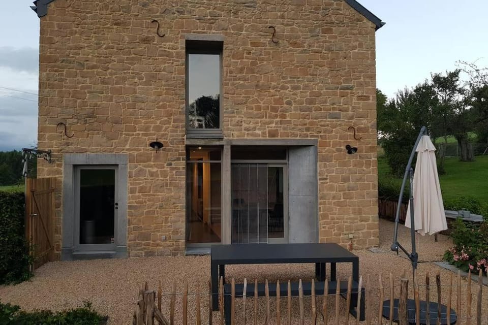 Gite rural '21 bonnes raisons' - Ossogne House in Belgium