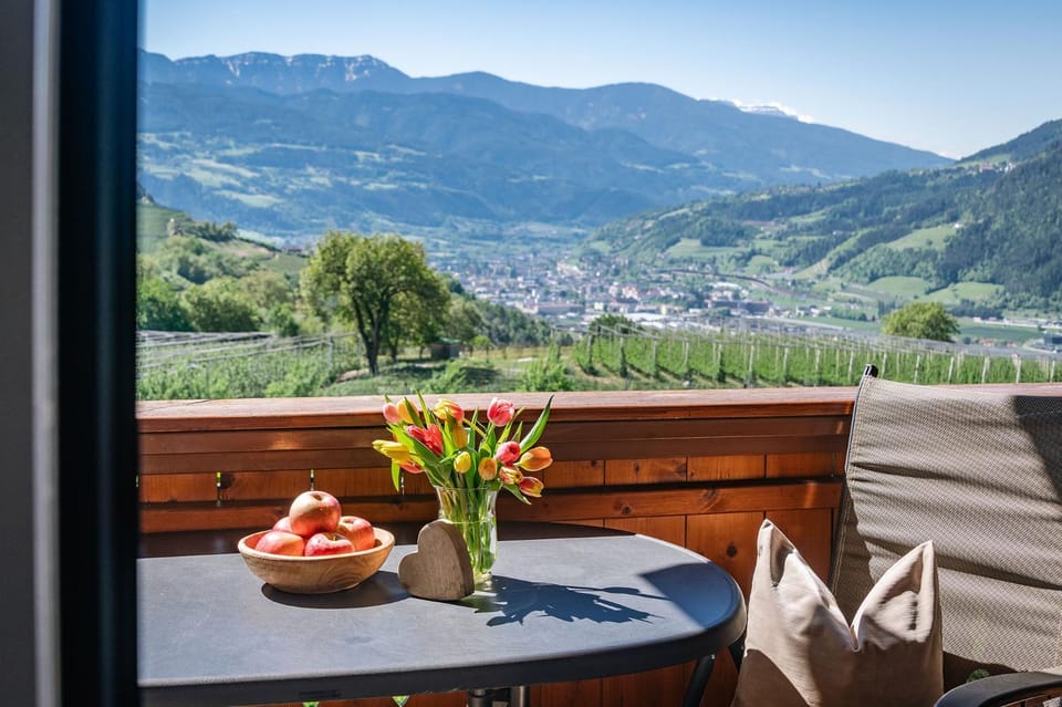 View (from property/room), Balcony/Terrace