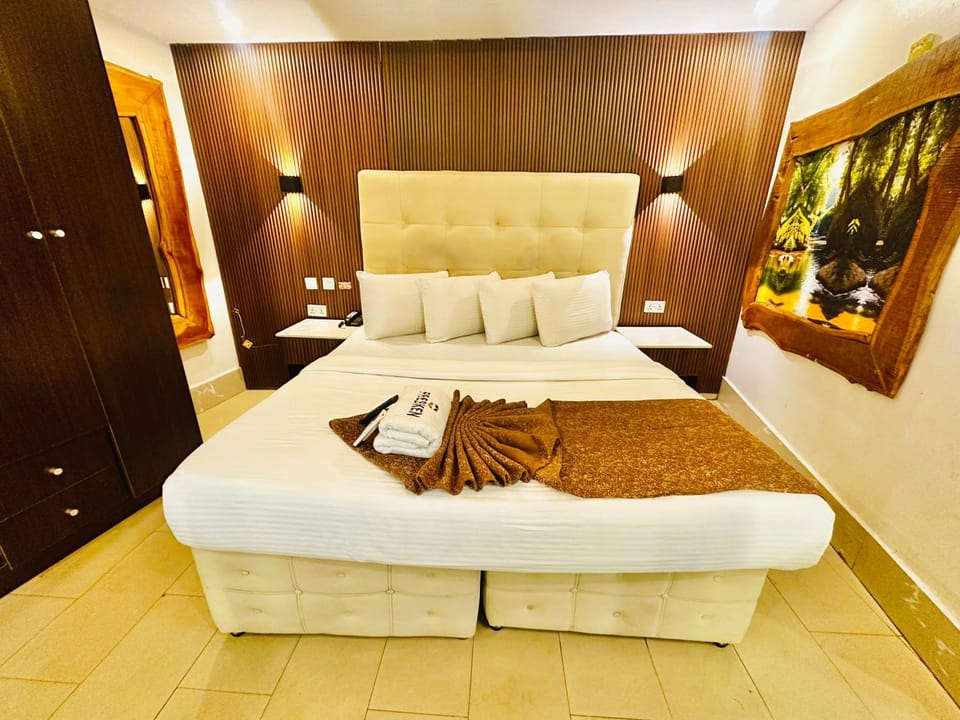 Presken Hotel Alade, Ikeja Hotel in Lagos