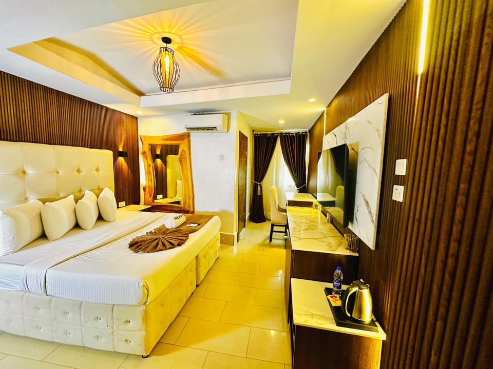Presken Hotel Alade, Ikeja Hotel in Lagos