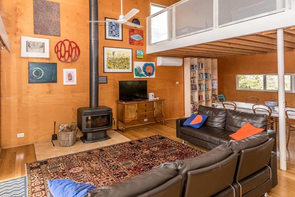 The Lookout Stay 3 Pay 2 Winter Special House in Sandy Point