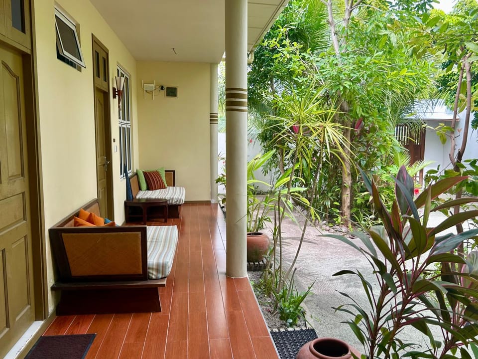 Patio, Balcony/Terrace, Balcony/Terrace, Seating area, Garden view