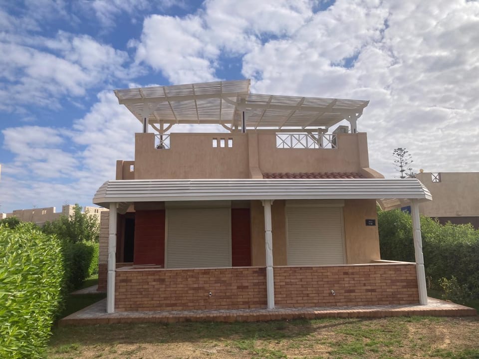 Property building, Balcony/Terrace, Garden view, Sea view