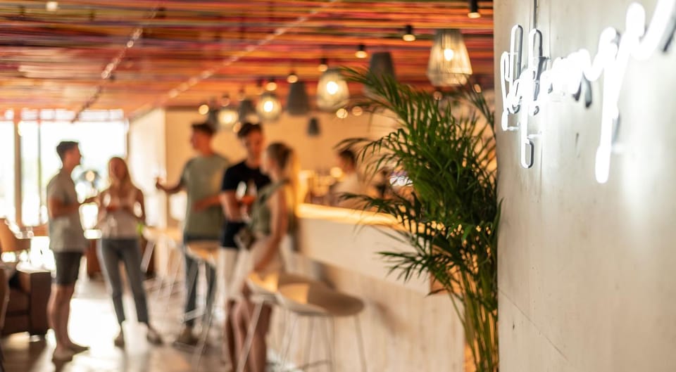 Balcony/Terrace, Lounge or bar
