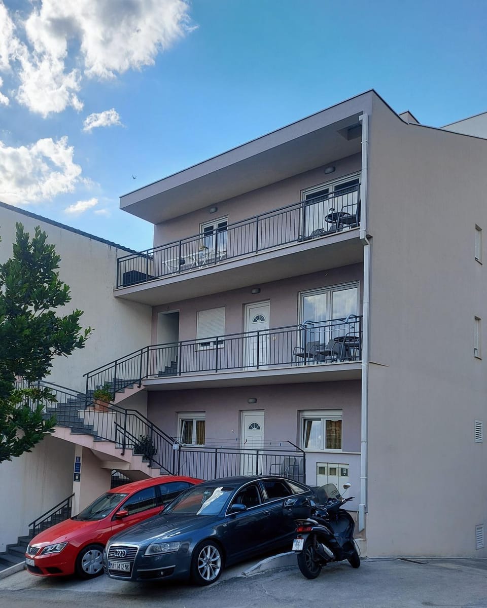 Property building, Parking