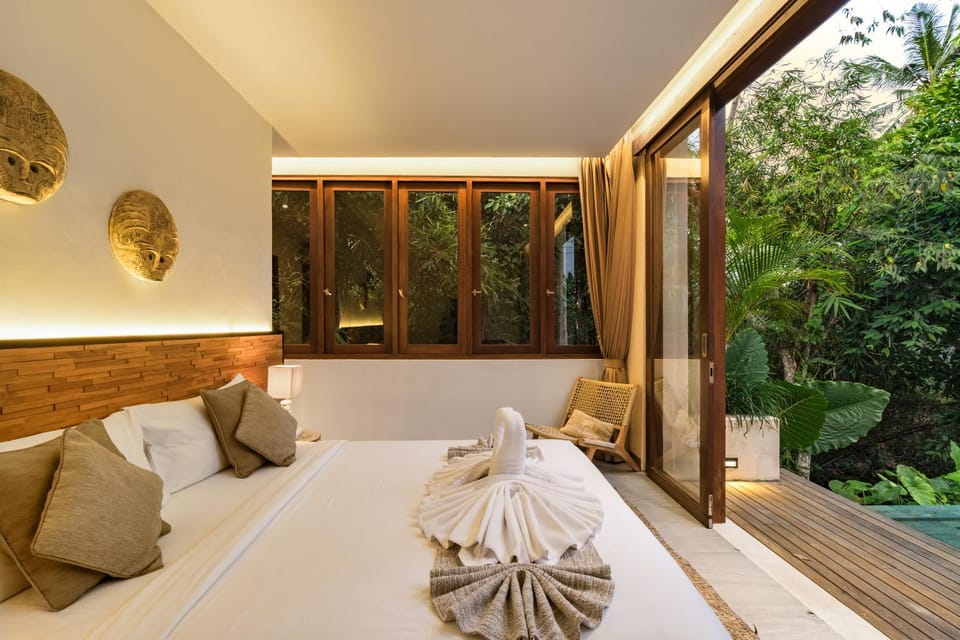 Bed, View (from property/room), Bedroom, internet, air conditioner