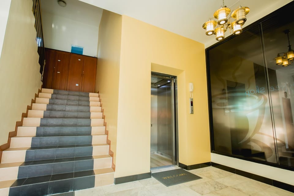 elevator