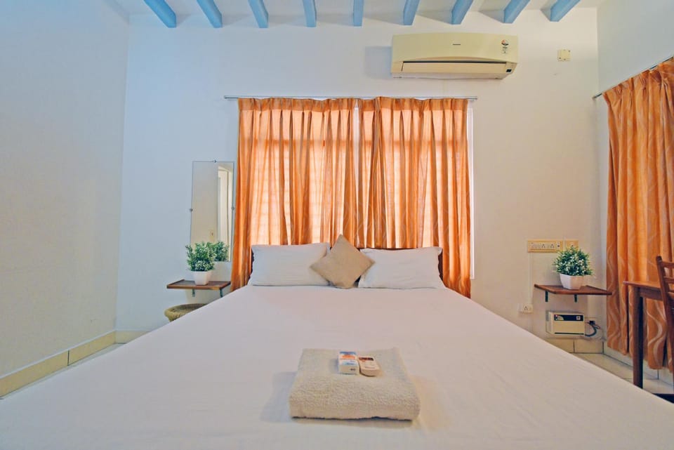 Villa Waves Hotel in Puducherry