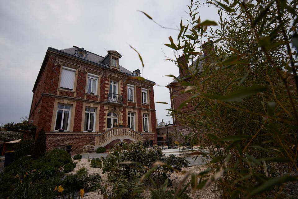 L'Antre de Gadag Bed and Breakfast in Normandy