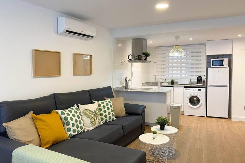 Moderno Apartamento Céntrico con Piscina Apartment in Benidorm