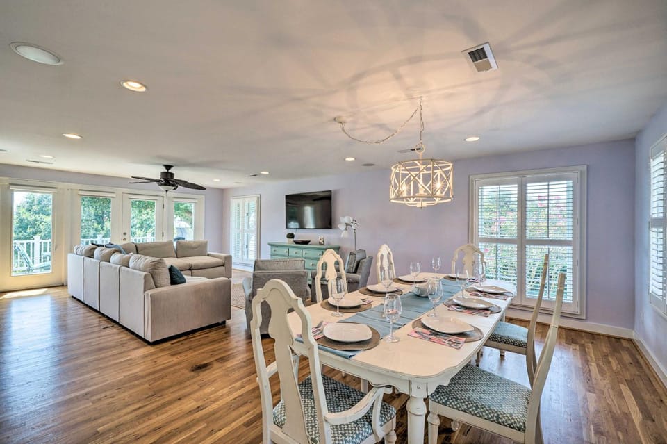 Waterfront Hampstead Home: Dock & Waterway Access! House in Topsail Beach