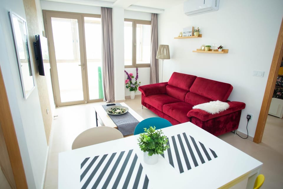 Living room, air conditioner, air conditioner