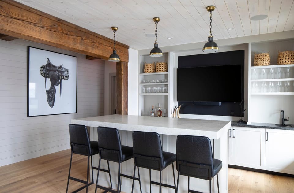 Lounge or bar