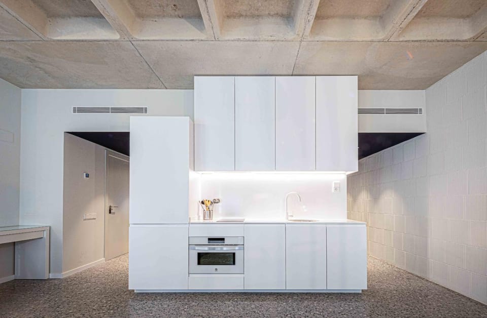 Kitchen or kitchenette