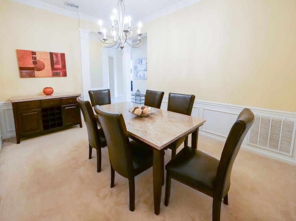 3Br 2Bath Condo Balcony 5min Conv Center 2087ft House in Orlando