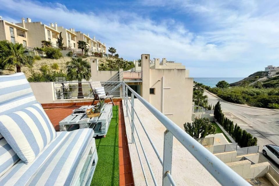 Casa La Mar. Relax y bonitas vistas Cala Palmeretes House in Alacantí