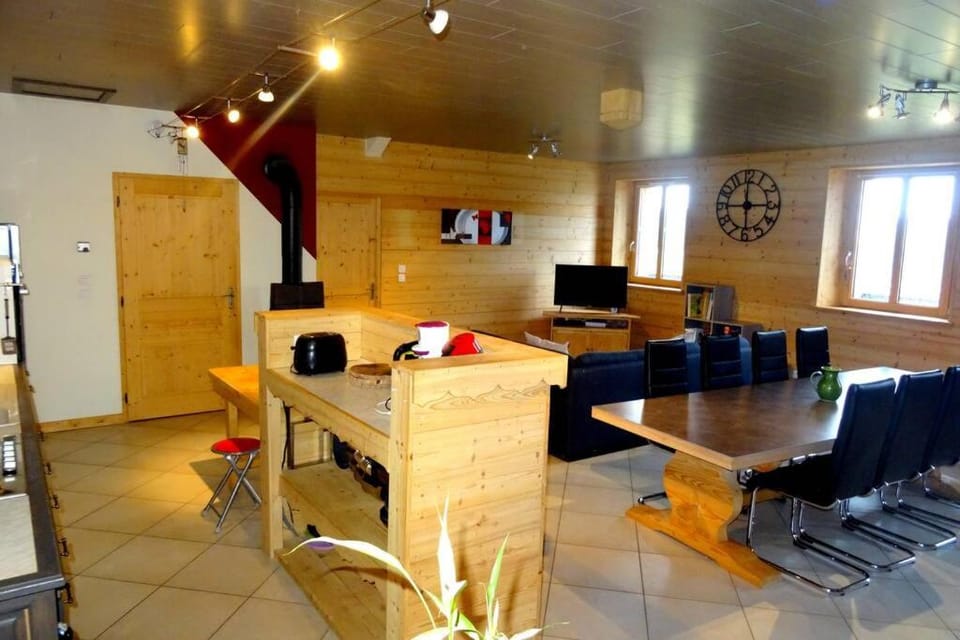 Gîte du cheval blanc House in Canton of Vaud