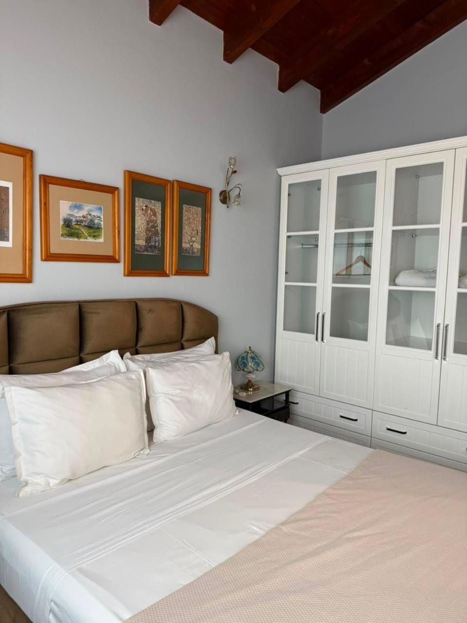 Bed, Bedroom, wardrobe