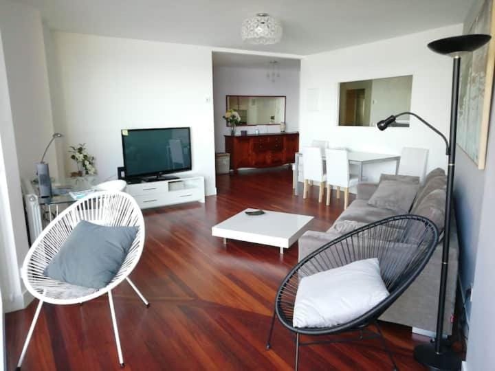 Beach House ***** Apartment in Zarautz