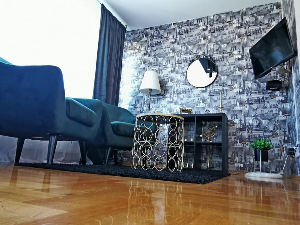 TV and multimedia, Living room