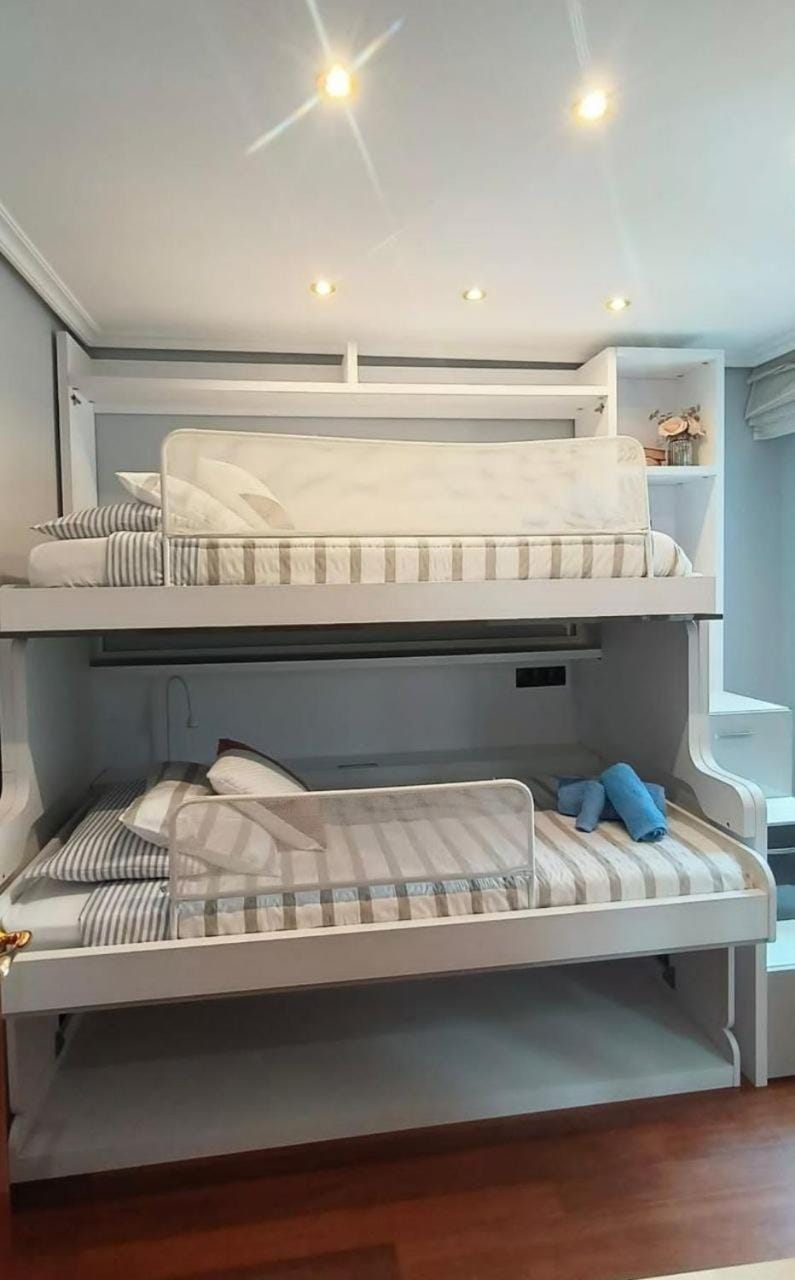 bunk bed