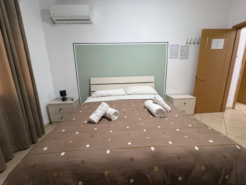 Home Sweet Home 3 - Guest House Apartment in Tirana
