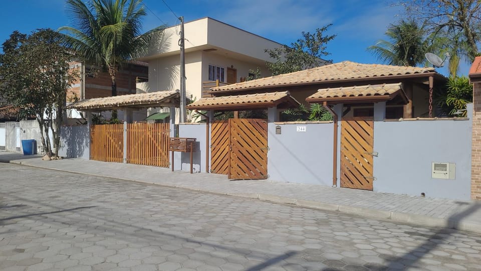 Property building, Street view