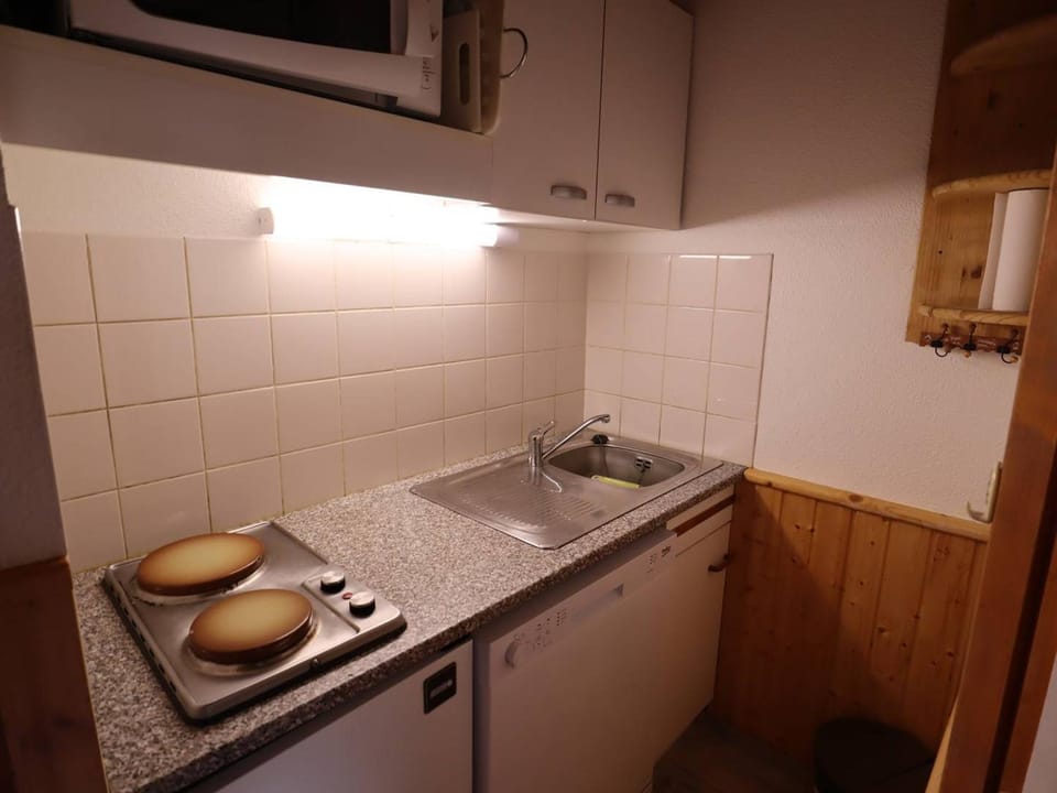 Triplex 6 personnes au centre, proche des pistes - FR-1-342-248 Apartment in Haute-Savoie