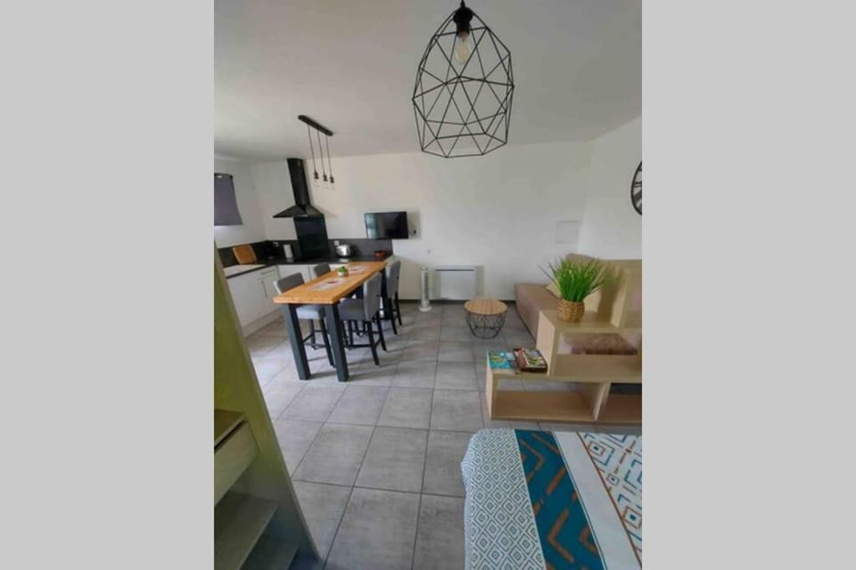 Location studio entre garrigue et mer Apartment in Narbonne