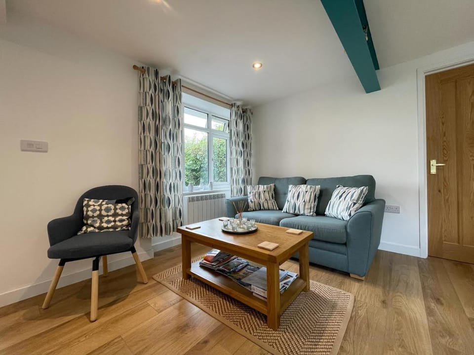 Lovely ground floor apartment in quiet village Apartment in Teignbridge