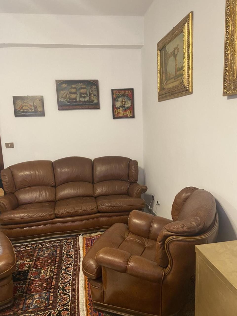 Lounge or bar, Internal: Not applicable to any particular room