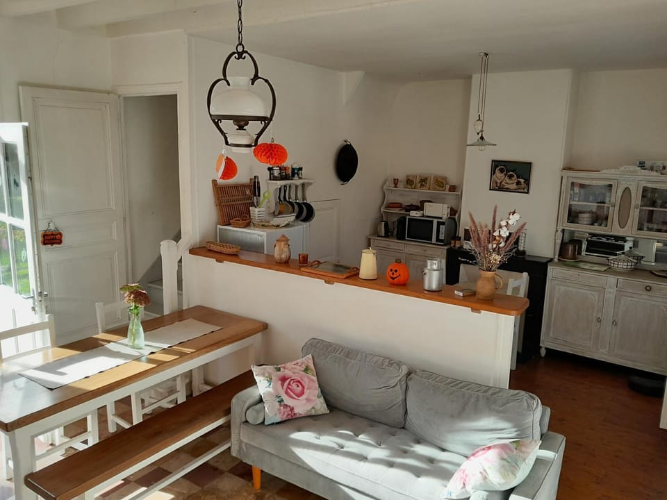 GITE, MAISON A LA CAMPAGNE ARDENNES, AISNE,MARNE House in Grand Est