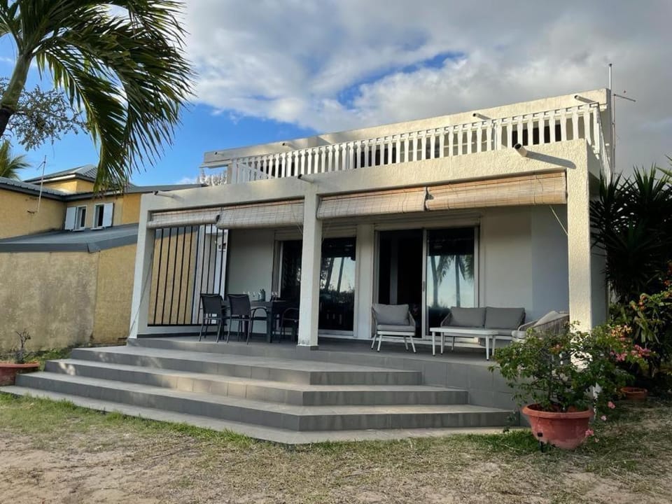 Villa & Bungalow 'Coco des sables' les pieds dans l'eau Villa in Saint-Paul