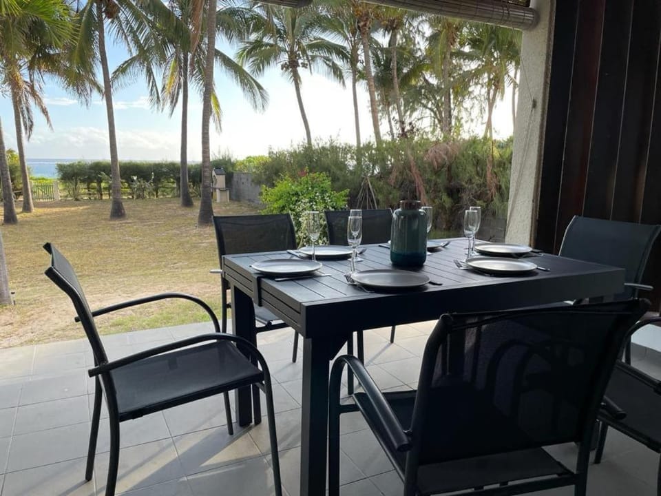 Villa & Bungalow 'Coco des sables' les pieds dans l'eau Villa in Saint-Paul