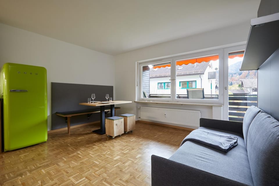 Balcony/Terrace, Living room, Seating area, Dining area