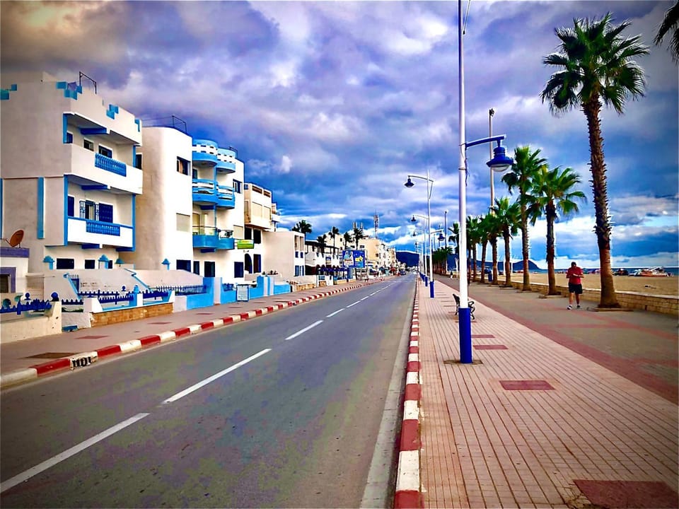 Property building, Neighbourhood, Street view