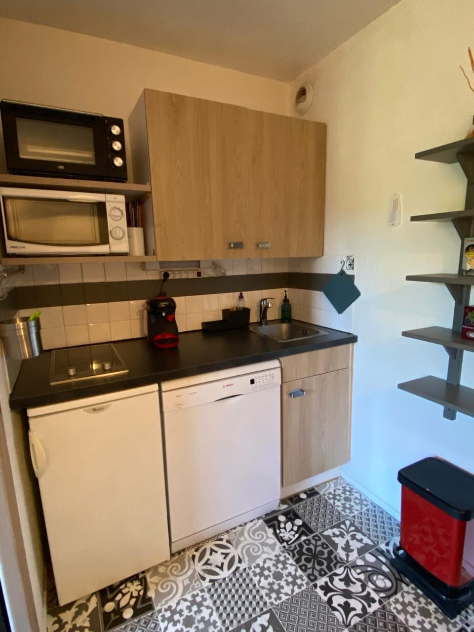 Coffee/tea facilities, Kitchen or kitchenette, dishwasher, minibar, pet friendly, stove, toaster, kitchen