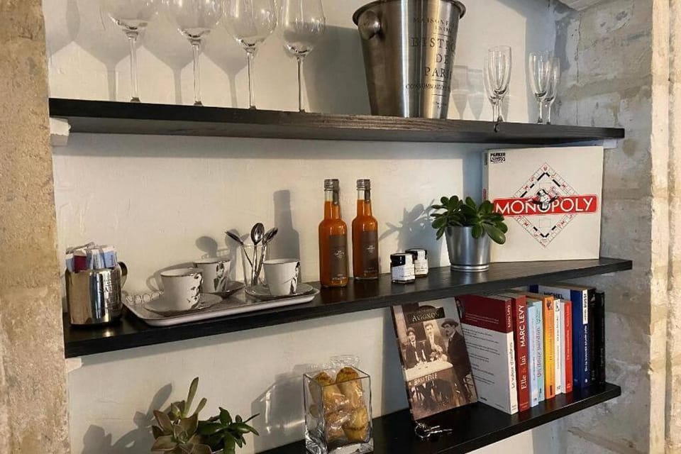 Lovely Avignon - Studio de charme plein centre - proche palais des papes Apartment in Avignon